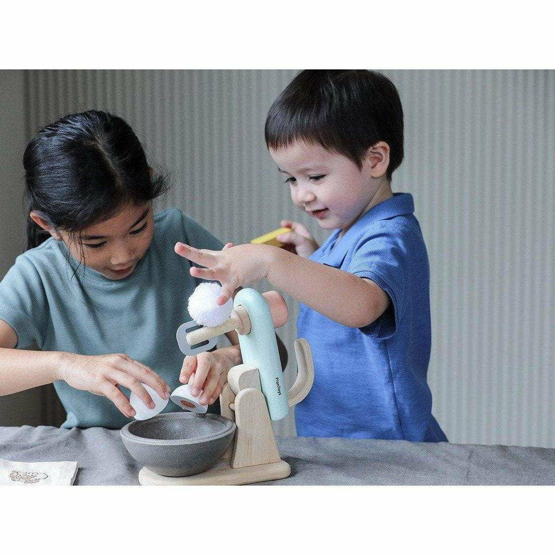 Plan Toys - Stand Mixer Set - Image 3