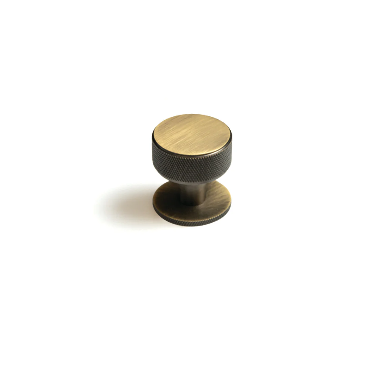 Momo BELGRAVIA KNURLED Cabinet Knob