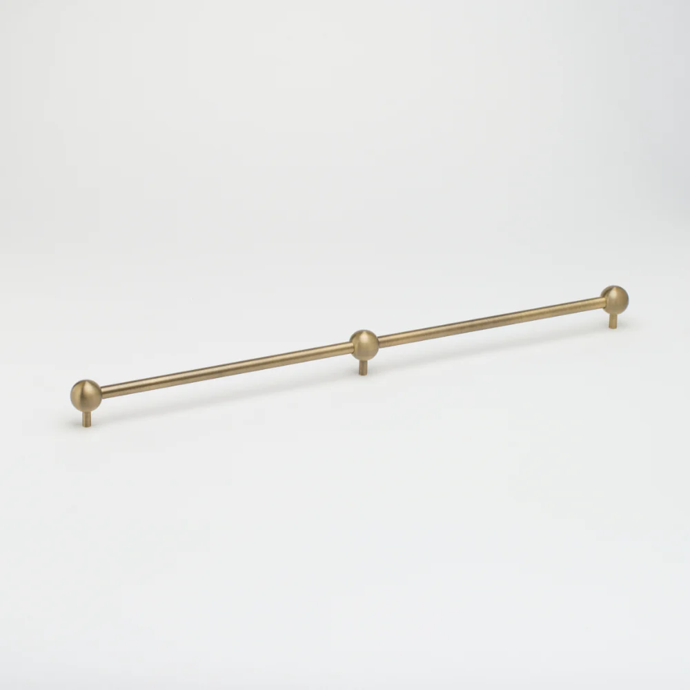 Lo & Co Sphere Appliance Pull