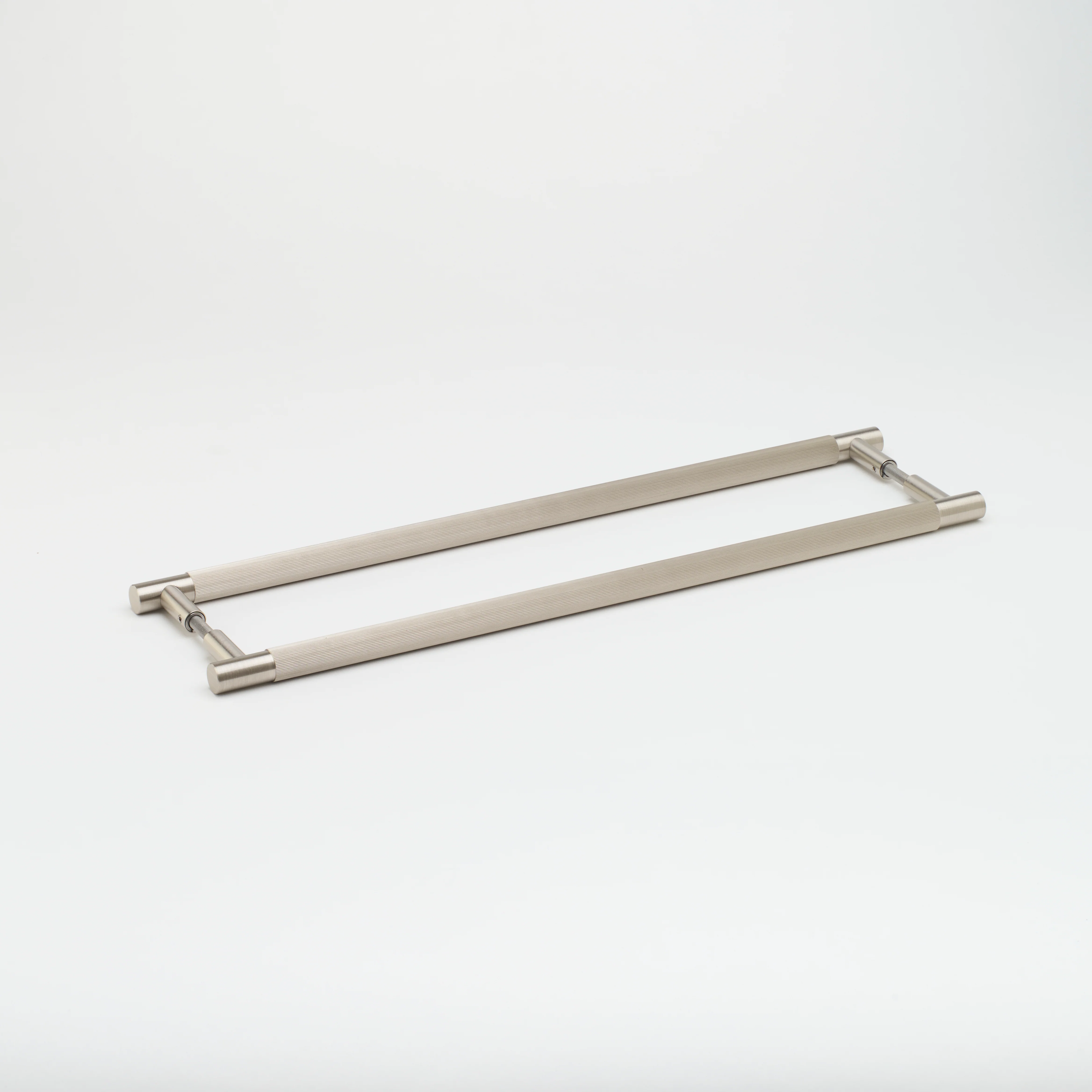 Lo & Co Linear Entry Pull