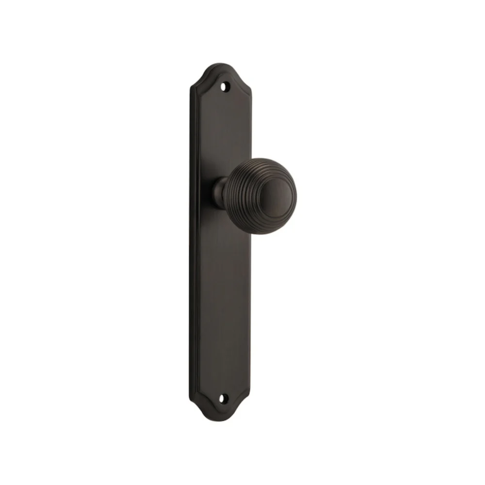 Iver Guildford Knob on Shouldered Backplate (Pair)