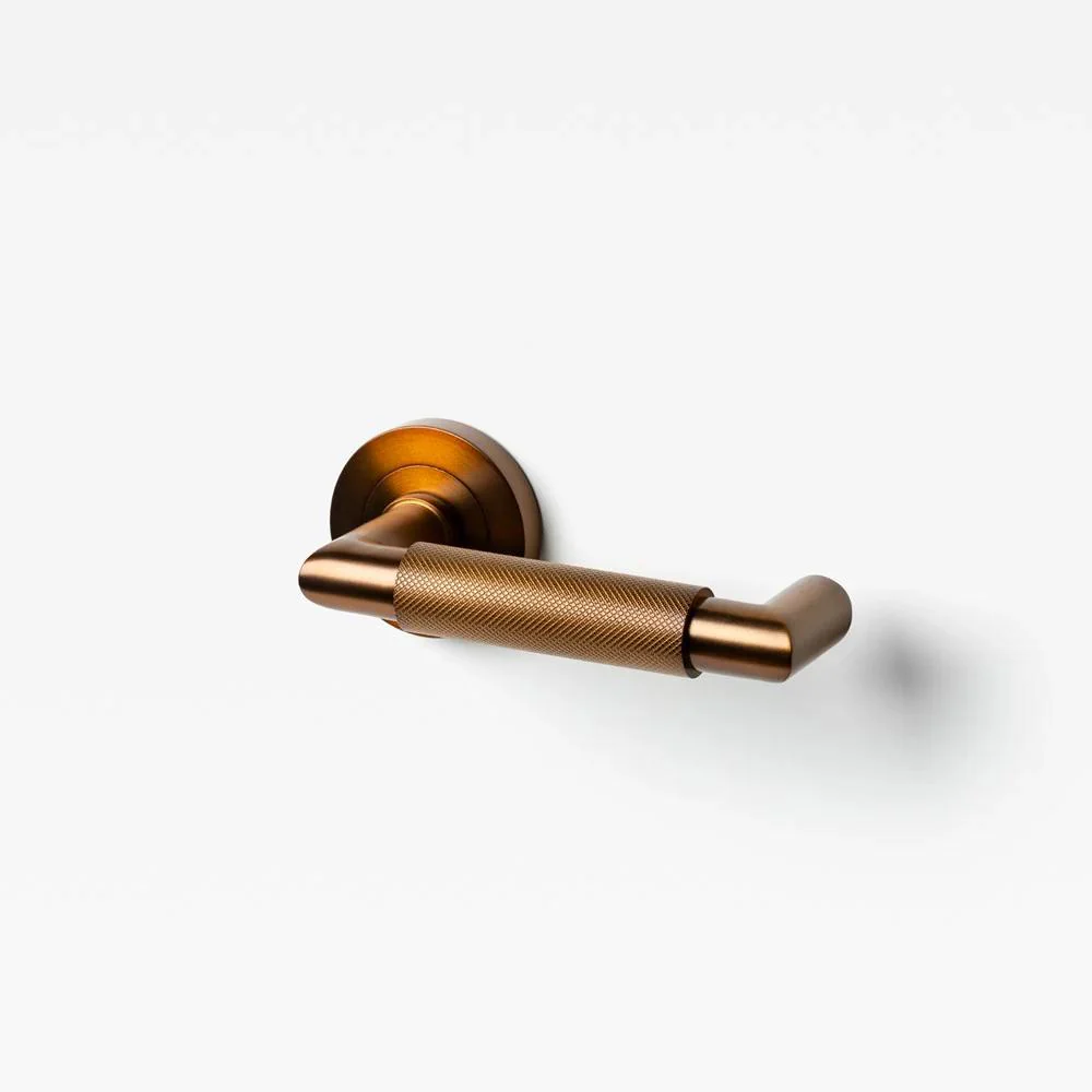 Lo & Co Kintore Knurled Return Lever