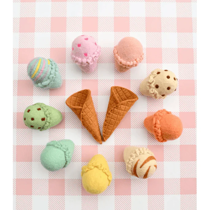 Tara Treasures Felt Ice Cream Set- Waffle Cones & 9 Ice Cream Scoops