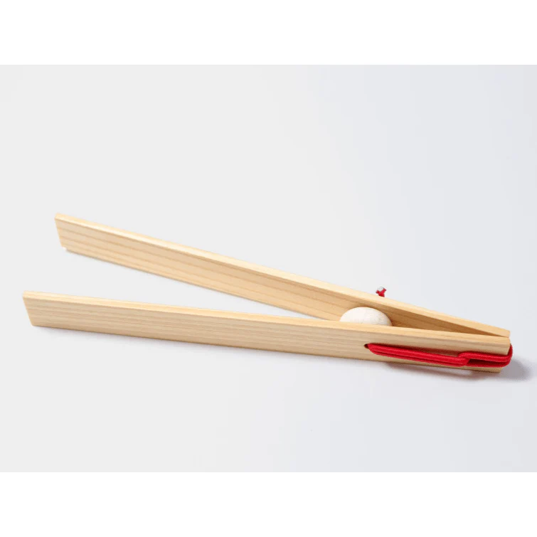 Grimm’s Tweezer